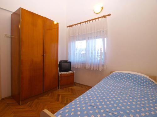 Apartments Mladen 1588