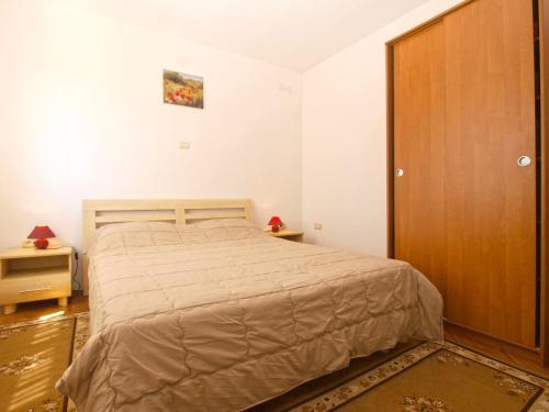 Apartments Mladen 1588