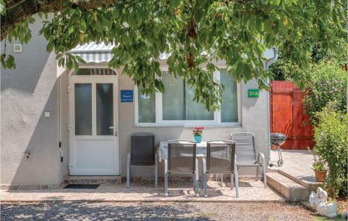 One-bedroom Apartment In Pula