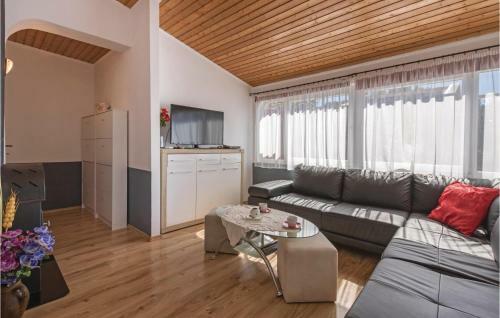 One-bedroom Apartment In Pula