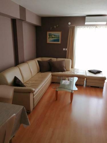 Apartments Ksenija