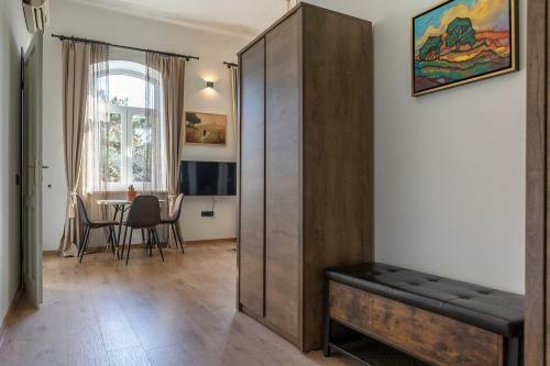 New Extraordinary Apartment In Pula