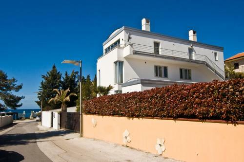 Bed & Breakfast Villa Andrea