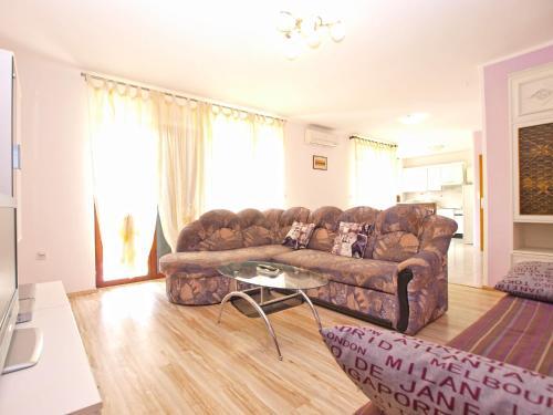 Apartment Mirjana 1556