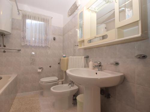 Apartment Mirjana 1556