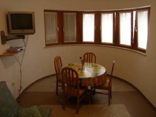 Lorena Apartments With Bbc Grill In Pula