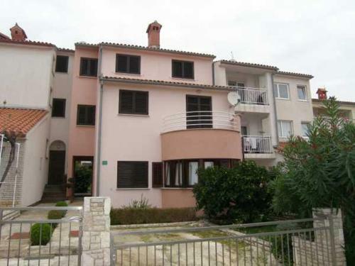 Lorena Apartments With Bbc Grill In Pula