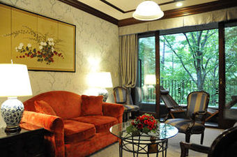 Hotel La Neige Higashi-kan