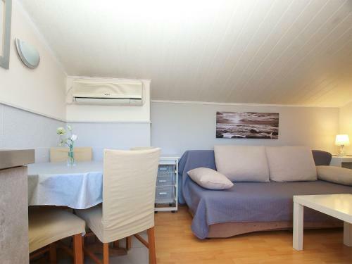 Apartments Puntizela 741
