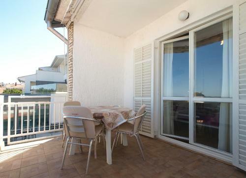 Apartments Puntizela 741