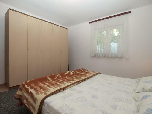 Apartment 1686