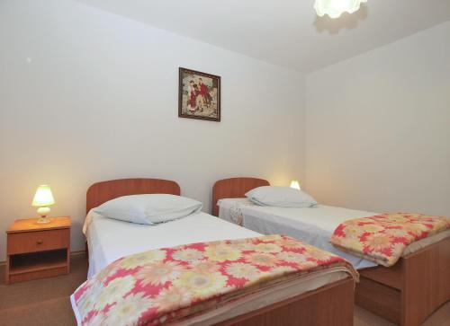 Apartment 1686