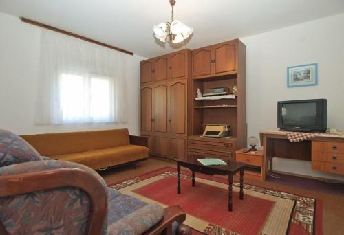 Apartment 1686
