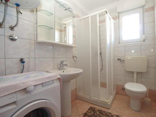 Apartments Marija 841