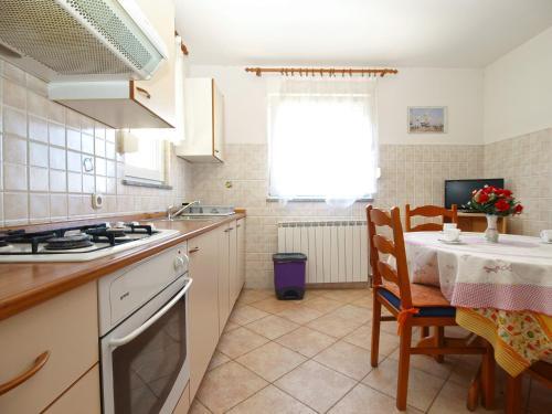 Apartments Marija 841