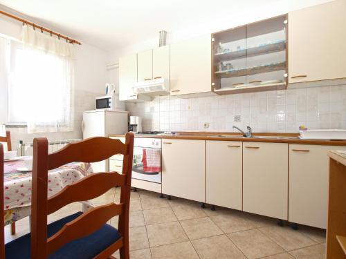 Apartments Marija 841