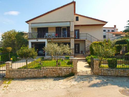 Apartment Nadia 1844