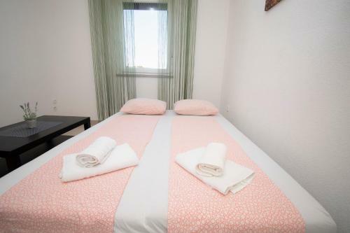 Hostal Apartmani Mirna Luka