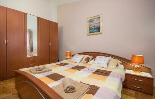 City Centre Sea View Apartment
