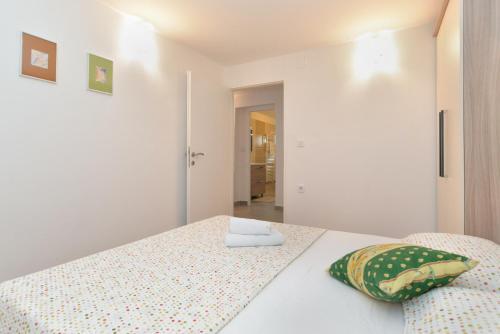 Apartment Zeljka 1793