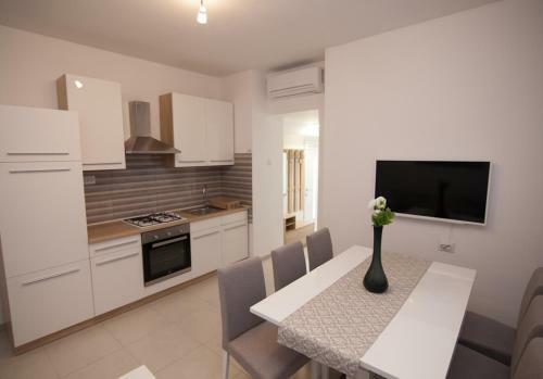Apartment Gold - Pula City Center