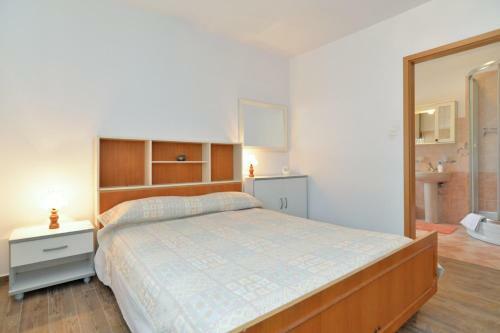 Hostal Apartment & Room Tanja 1552