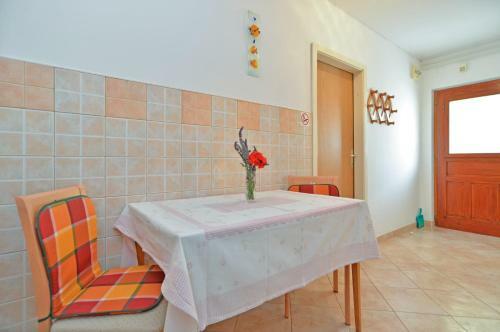 Hostal Apartment & Room Tanja 1552