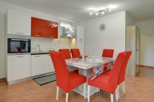 Apartments Elviana