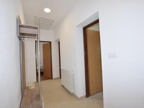 Cozy Apartment In Pula Near Beach