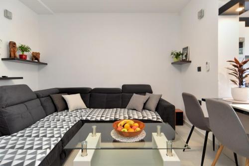 Apartment Maja 1843