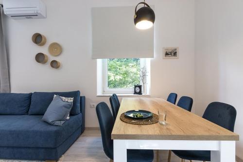 *** Lounge Terrace Apartment With The Harbour View / City Centre ***