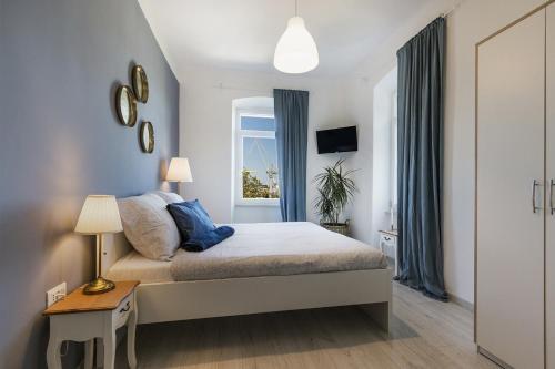 *** Lounge Terrace Apartment With The Harbour View / City Centre ***