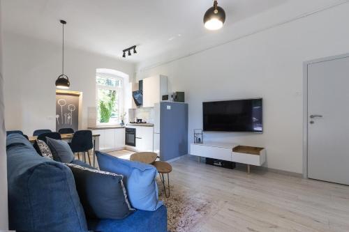*** Lounge Terrace Apartment With The Harbour View / City Centre ***