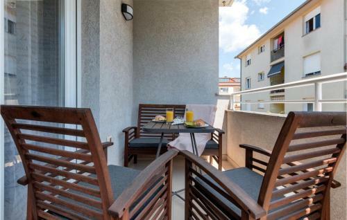 Nice Apartment In Pula W/ Wifi And 2 Bedrooms