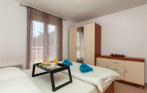 Nice Apartment In Pula W/ Wifi And 2 Bedrooms