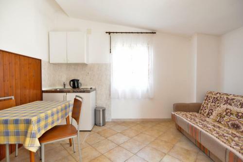Hostal Apartment & Room Milka 1633