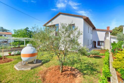 Hostal Apartment & Room Milka 1633