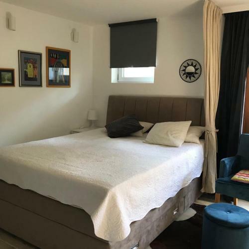 Studio Apartment Laura