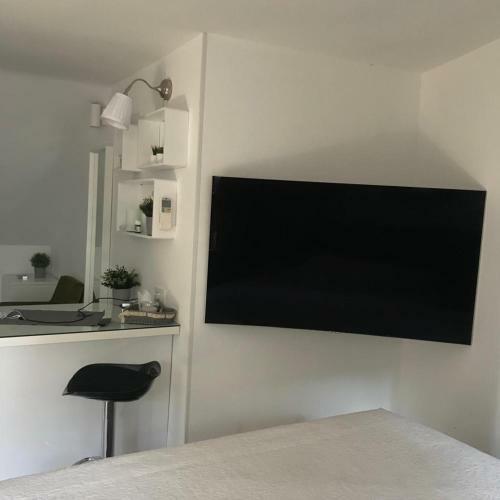Studio Apartment Laura