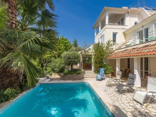 Delux Villa In Pula With Swimming Pool