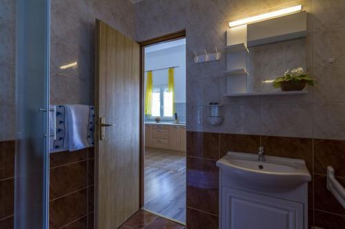 Apartments Ivica