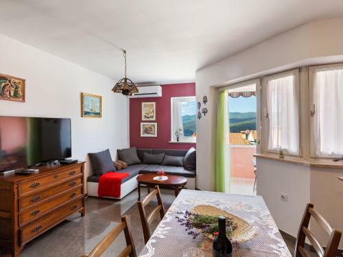 Simplistic Apartment In Rabac Near Seabeach
