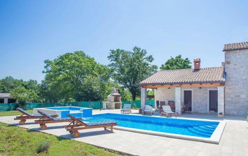 Villa Medvidici
