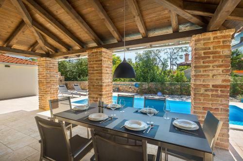 Villa Holiday House Rasopasno