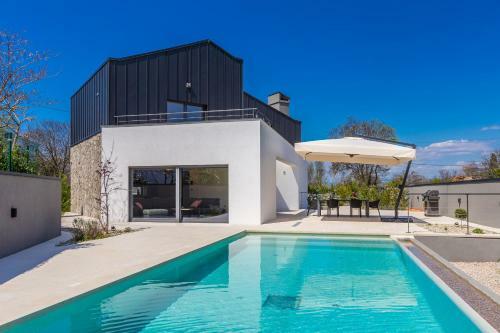 Villa Unique