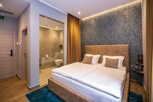 Hostal Teatro Suite & Rooms
