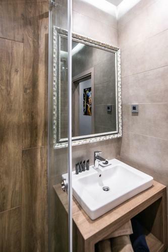 Hostal Teatro Suite & Rooms