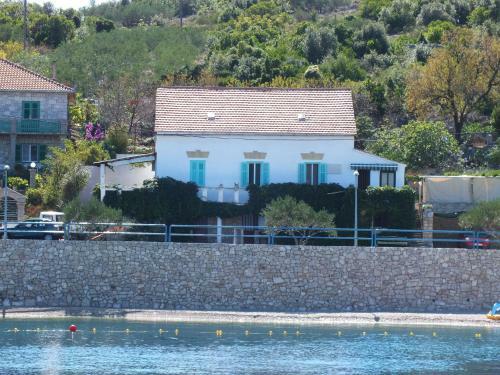Apartments Ivan - 5 M From The Sea