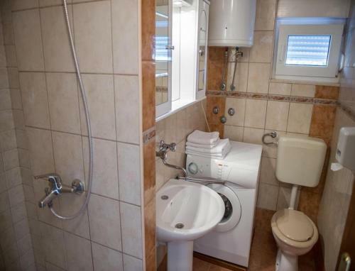 Apartments Zdrave-with Parking