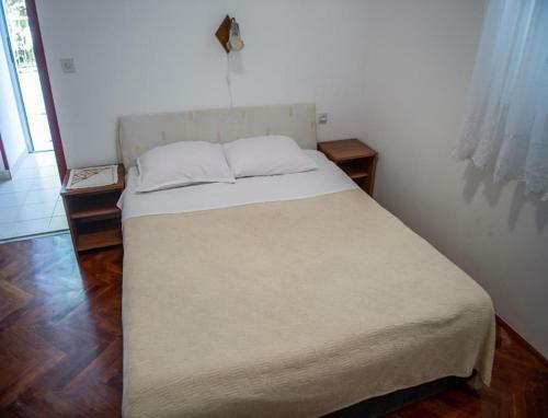 Apartments Zdrave-with Parking